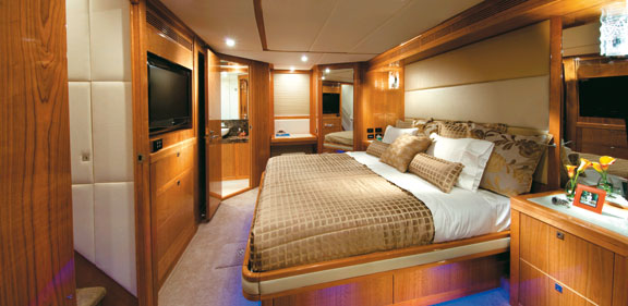 Riviera's new flagship - 70 Enclosed Flybridge - Trade-A-Boat